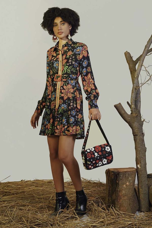Scarlet Romance Embellished Shoulder Bag - Image 6