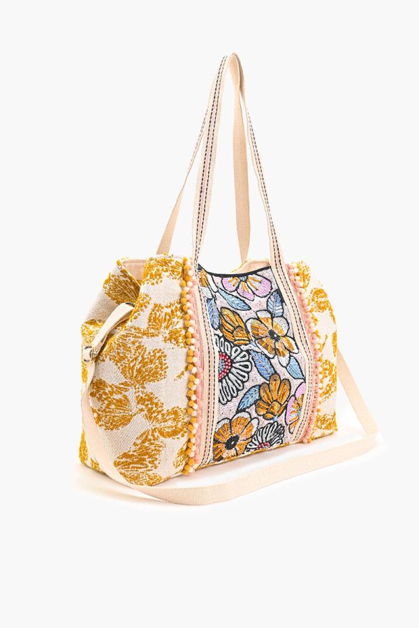 Daisy Daydream Embellished Tote - Image 3