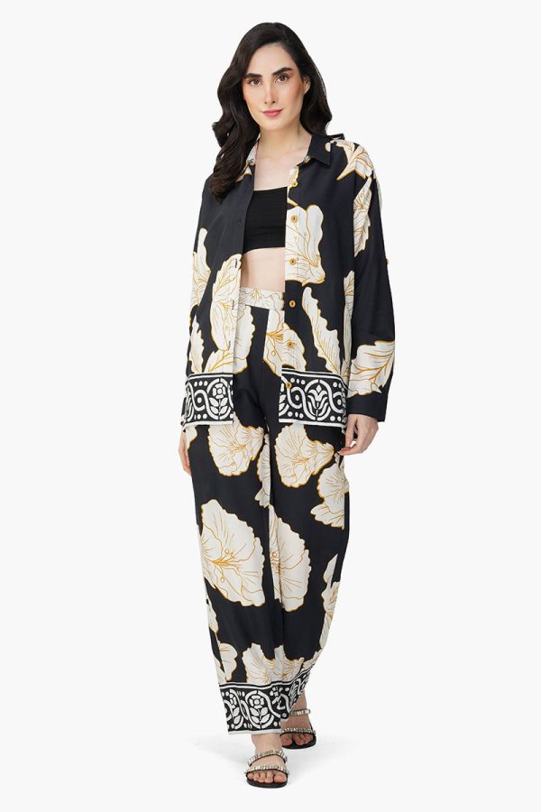 Black And White Floral Daze Printed Pants - Image 2